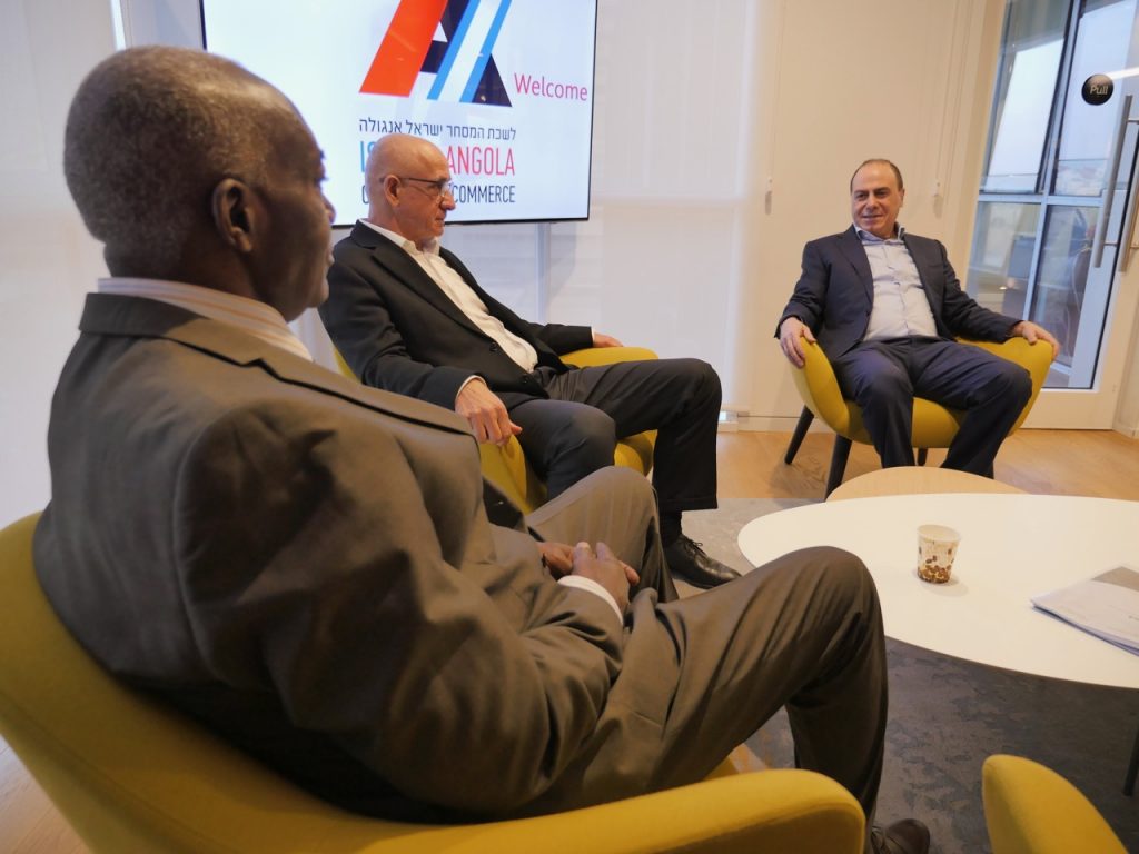 Morris Revah - P1090689