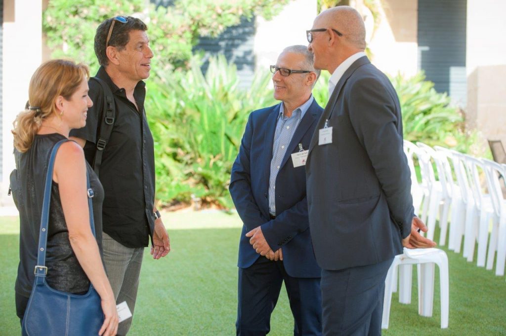 Morris Revah - Pic_045