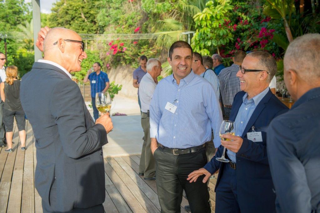 Morris Revah - Pic_109