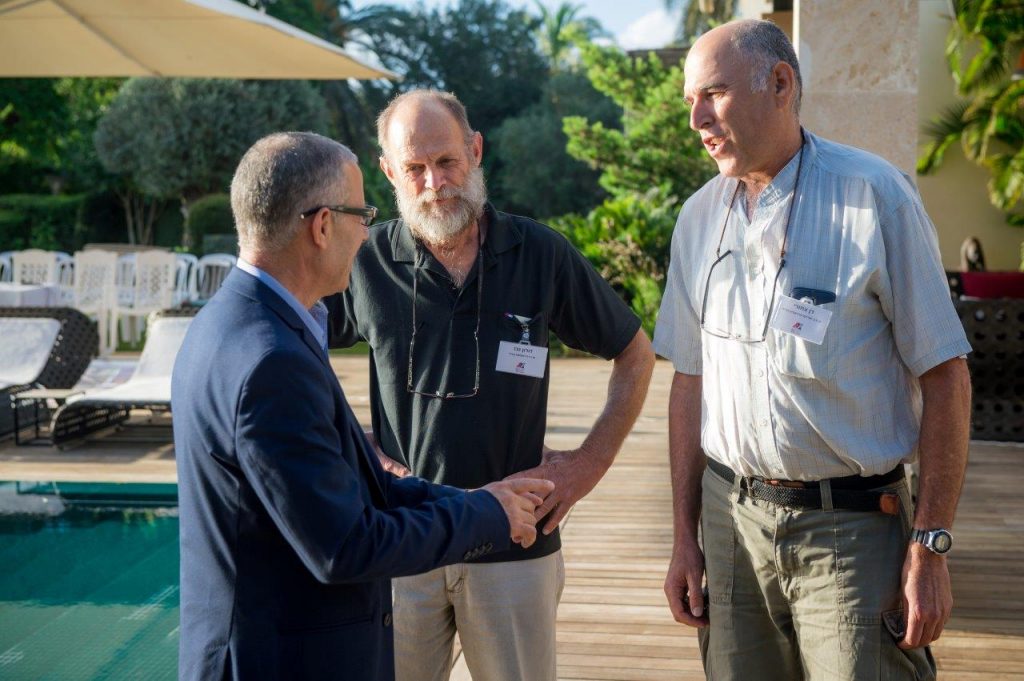 Morris Revah - Pic_159