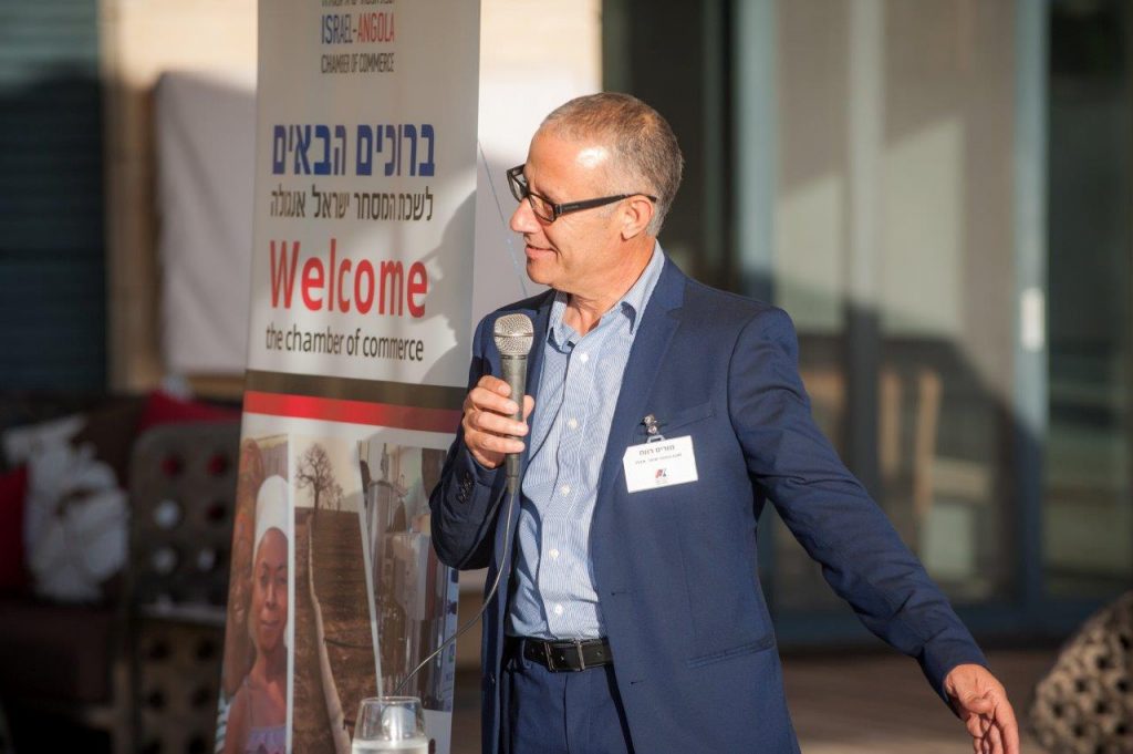 Morris Revah - Pic_181