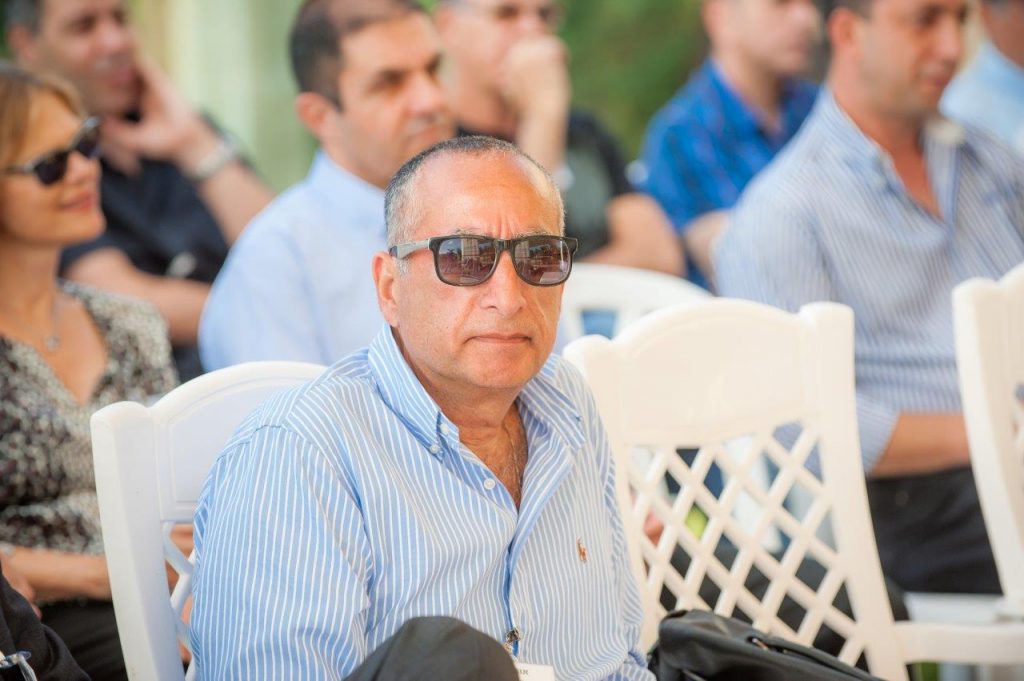 Morris Revah - Pic_185