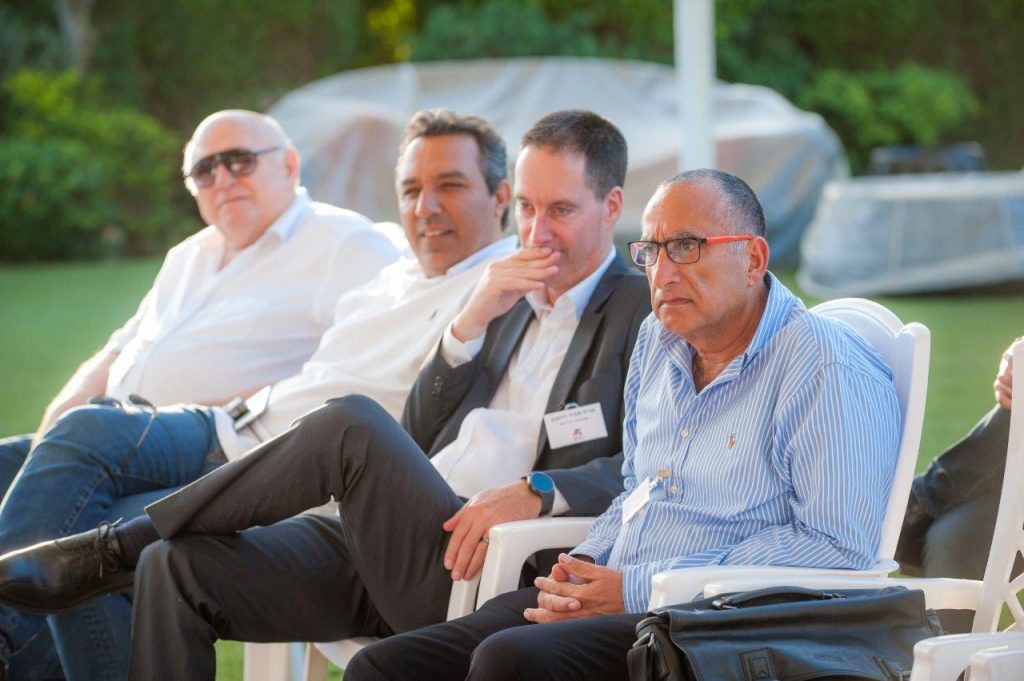 Morris Revah - Pic_234