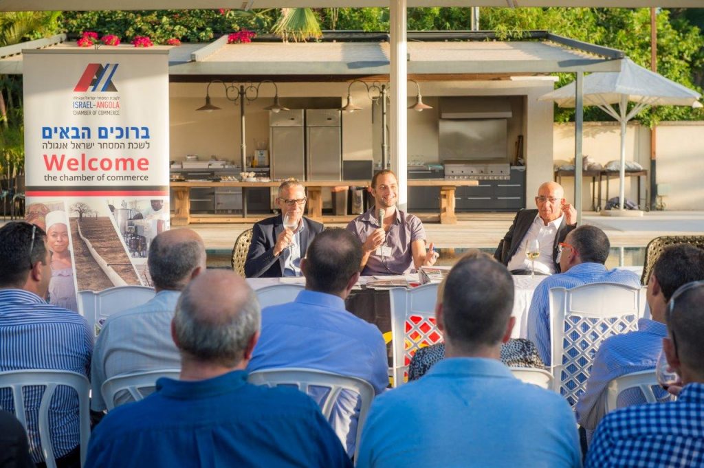 Morris Revah - Pic_243