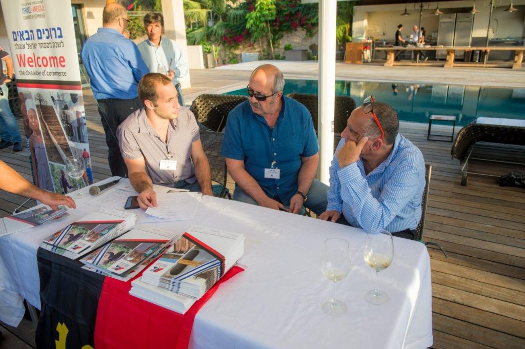 Morris Revah - Pic_250